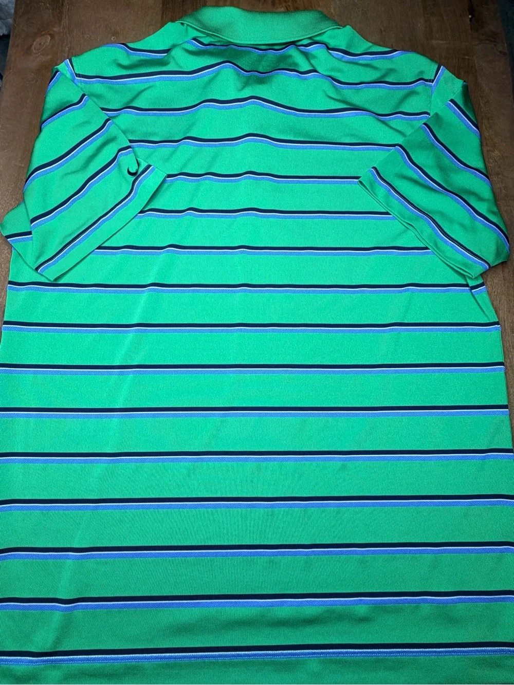 Nike classic collared